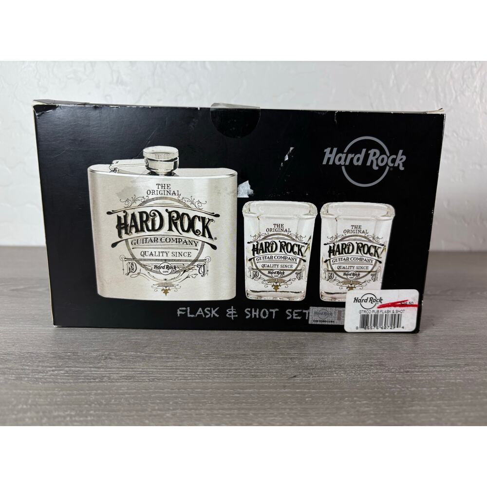 Hard Rock Cafe Stainless Steel‎ Flask- Shot Glass Box Set- New in Box